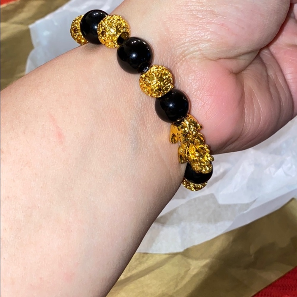 Chinese bracelet‎ w&g
